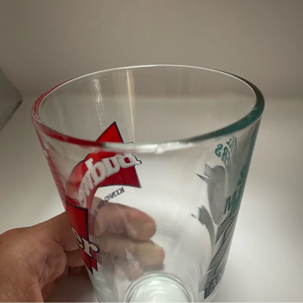 Budweiser pint glass